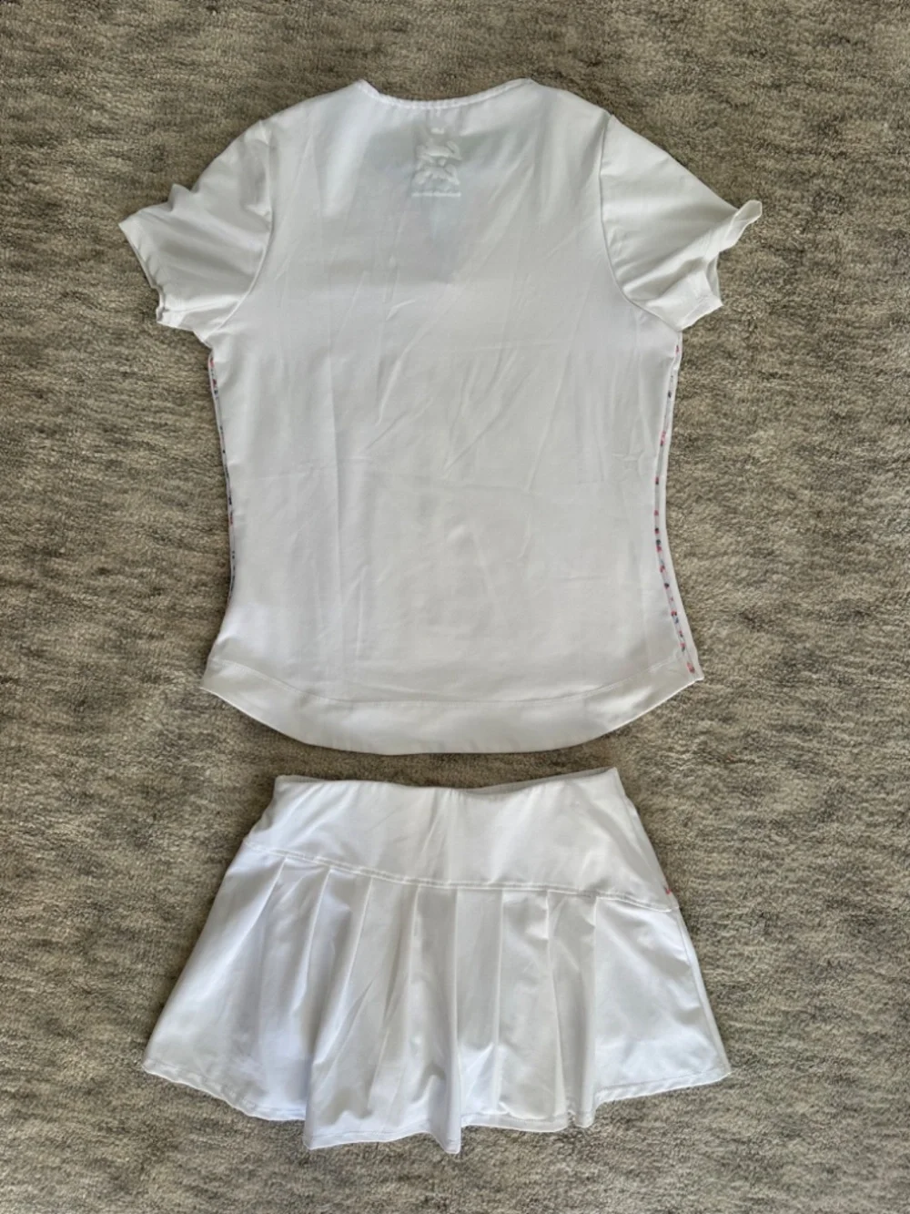LUCKY IN LOVE Girls White Jersey Tennis Set M/L (10/12)